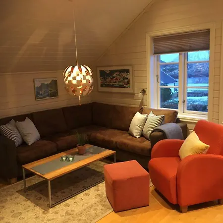 아파트 Bakeriloftet Pa Svinoya 스볼베르
